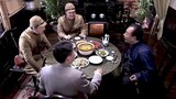 县长正陪大佐吃饭，怎料得知日本投降，当场翻脸！