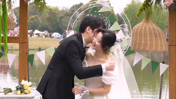 Married! Draw a wedding photo for yourself