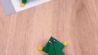 membuat katak dari kertas origami