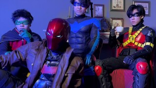 【DC】Four Robins of the Bat Family & The Boys debut as a boy band