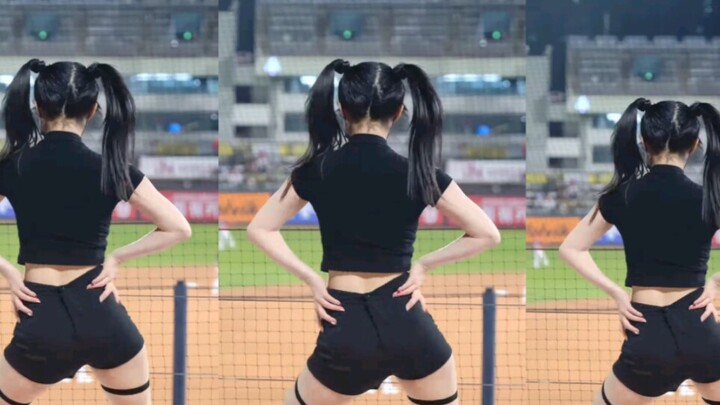 Korean sexy girl group in the World Cup