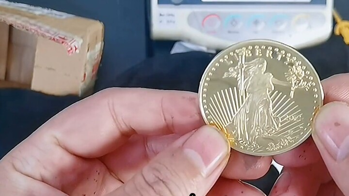 Have you seen this "gold coin"?