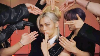 Stray kids《Chk Chk Boom》官方舞蹈版公开！