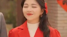 No87 After rebirth she gave her fiancé to her stepsister and married the village's stingiest man