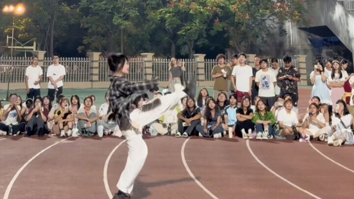 When I brought the full set of Enhypen's comeback songs to the military training ground... um Haiben