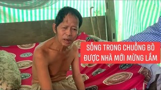 Thương hoàn cảnh bà Ba có con bị mất nửa hộp sọ sống trong chuồng bò các cô chú MTQ hỗ trợ cất nhà.