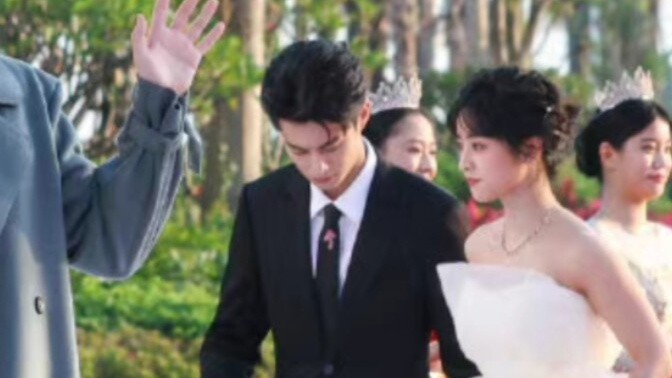 A complete record of Wang Hedi and Shen Yue on the Golden Rooster Awards red carpet (maybe incomplet