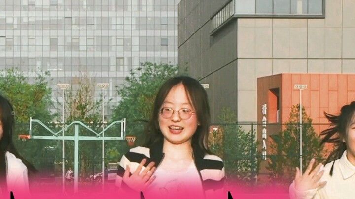Ini mungkin sekolah menengah pertama di Kota Taiyuan yang menawarkan kelas tari! Klub Tari Elektroni