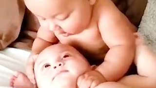 Twin Babies Cutest Videos - Funniest Home Videos