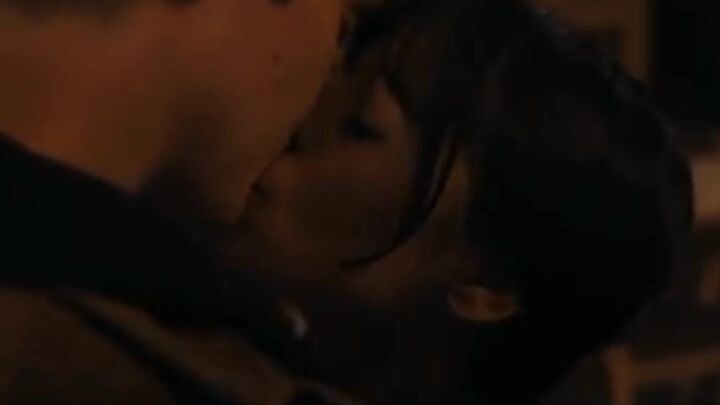Wednesday♥️:Kissing scenes