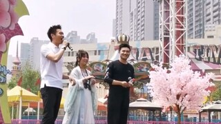 [Wu Lei & Zhao Qianjing] Anda tidak bisa menyalahkan saya jika Anda menari di depan saya, Anda memuk