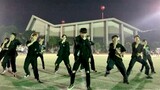 Dance cover growl-EXO yang tereksplosif pada tempat pelatihan militer 
