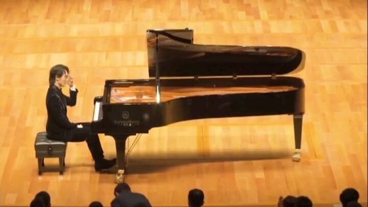 Wu Muye plays Schubert D.946 No. 2, 2 minutes high energy