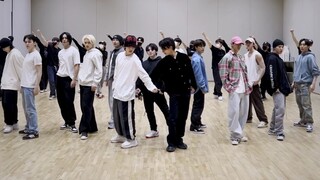 Ruang latihan Don Quixote SEVENTEEN diresmikan