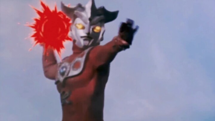 Ultraman của series Showa lần đầu tiên sử dụng kỹ năng ánh sáng