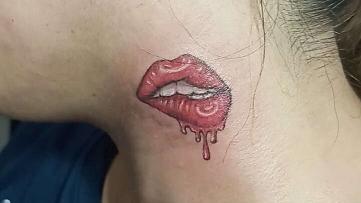 lips tattoo 🙂👍🏻