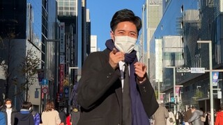 Walking and dancing in Ginza's pedestrian street