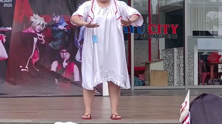 Ibu kost mantau kelapa gading