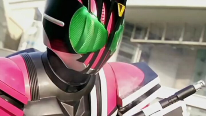 Masked Rider Decade's hacked form