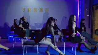 椅子舞别样的美你喜欢吗