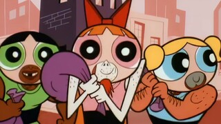 The violent animation about beautiful girls, "The Powerpuff Girls", satisfied the childhood fantasie