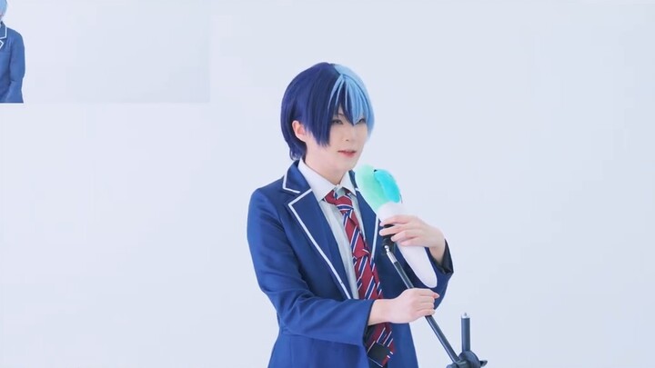 Who understands, Akito? As soon as I got on the Shinkansen, my seat was kicked like crazy☆April Fool