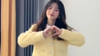 你的学妹到啦～快来签收一下(〃v〃)
