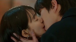 First Kiss Is Always Special When it's From The Right Person - No Gain No Love Kissing Scene