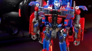 Ai có thể nói không với Optimus Prime! ?