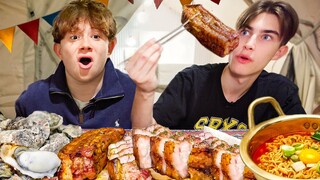 British Uni Students Go Camping in Korea!! Pork Belly + Oyster BBQ with Ramyeon Breakfast!!!