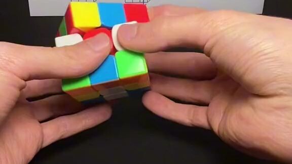 how to solve Rubik's cubes