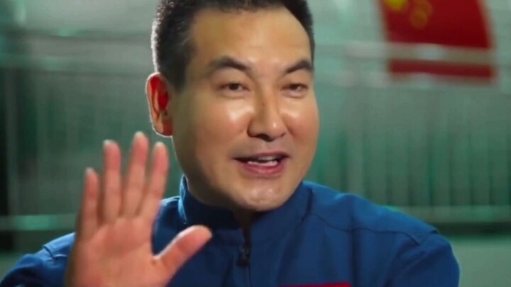 "ลองดูสิแล้วแกจะตายแน่ คนปลูกดอกไม้จะไม่มีวันน้อยลงหรอก!"