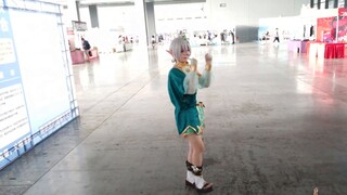 [He Xi] COS Kekeluo dances "Drunken Butterfly" shameful challenge at the comic exhibition!