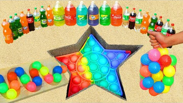 Form a beach star with Coke and Sprite Skittles