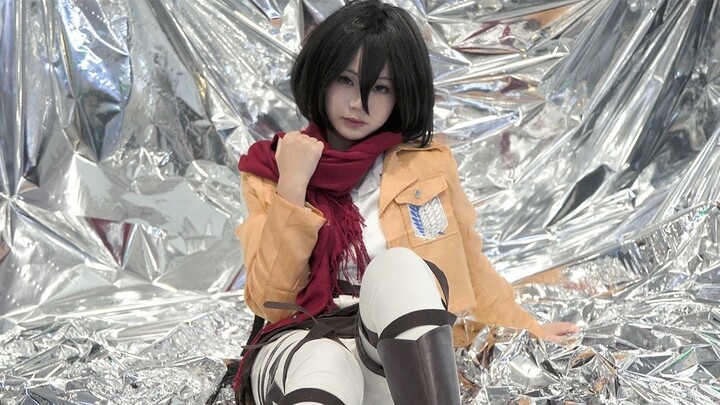 Festival Game Shenzhen 2023 Attack on Titan Mikasa di Shenzhen Comic Expo