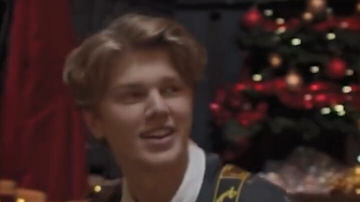 New Hope Club Christmas Song