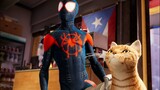 Miles Morales saves Spider-Man the Cat (Spider-Verse Suit) - Marvel's Spider-Man: Miles Morales