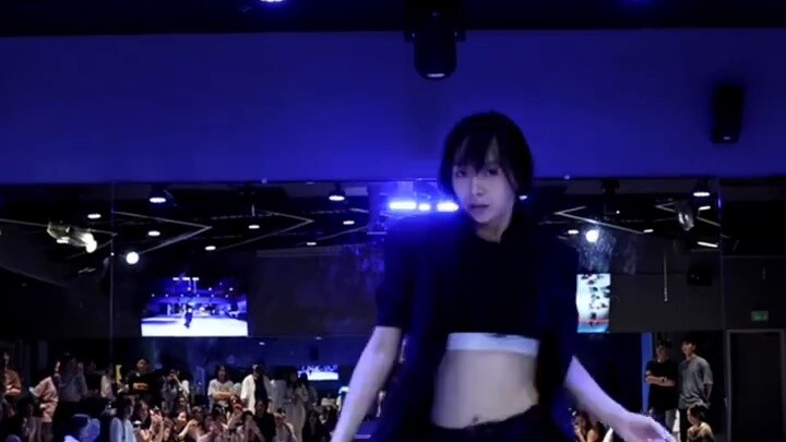 คุณดูน่าอร่อยจัง (สาวฟองสีชมพู) สาวฟองสีชมพู #ท่าเต้นเสี่ยวจู#
