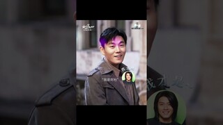 秦昊片场唱歌一秒召唤大雨 卓文版“我帅由我不由天”，雨中找感觉招人稀罕！#哈尔滨一九四四 #秦昊 #杨幂| 哈尔滨一九四四 | In the Name of the Brother | iQIYI