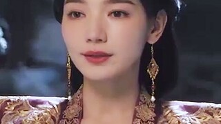 ขุดผักป่าอะไรเนี่ย! มาเรียนรู้จากเธอเพื่อเริ่มต้นอาชีพ!