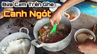 Theo cha đi biển đánh cá nấu ăn bữa cơm trên ghe | Fishing