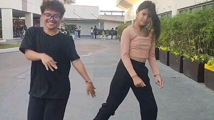 PA LIKE AND SHARE GUYS