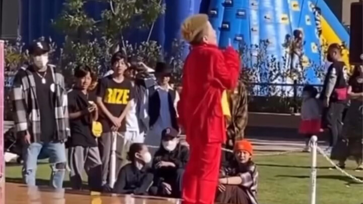满级小孩子，太强了。