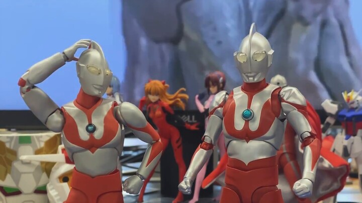 Ultraman SHF thứ 100! Tác phẩm điêu khắc xương thật của Ultraman thế hệ đầu tiên!