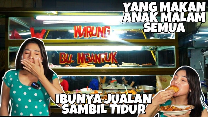 WARUNG MAKAN BUKA JAM 1 MALAM | IBUNYA JUALAN SAMBIL TIDUR WARUNG BU NGANTUK | KULINER JAKARTA BARAT