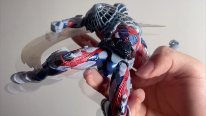 Bandai's "super movable" for only 30! ! Kadota! My superman! !