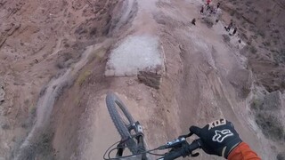 [Sports]Mountain bike race in FPV