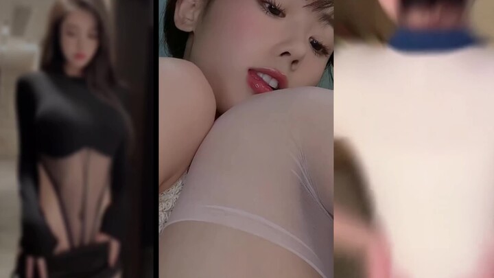 List of the sexiest beauties on the Internet (82)