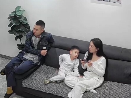 Cặp đôi có mật mã bí mật để ăn đồ nướng nhưng kết quả lại bất ngờ đến mức không nhịn được cười