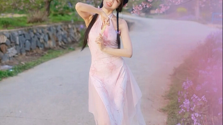 รุ่งอรุณแห่งความฝันในฤดูใบไม้ผลิเป็นสิ่งที่ไม่อาจเกิดขึ้นได้ เหมือนกับคุณและฉันในปีนั้น🌸 ใช้วิงชุนนี